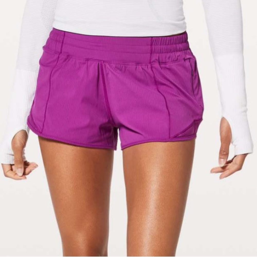 Lululemon Hotty Hot Regal Plum 2.5” Running Shorts Sz 6